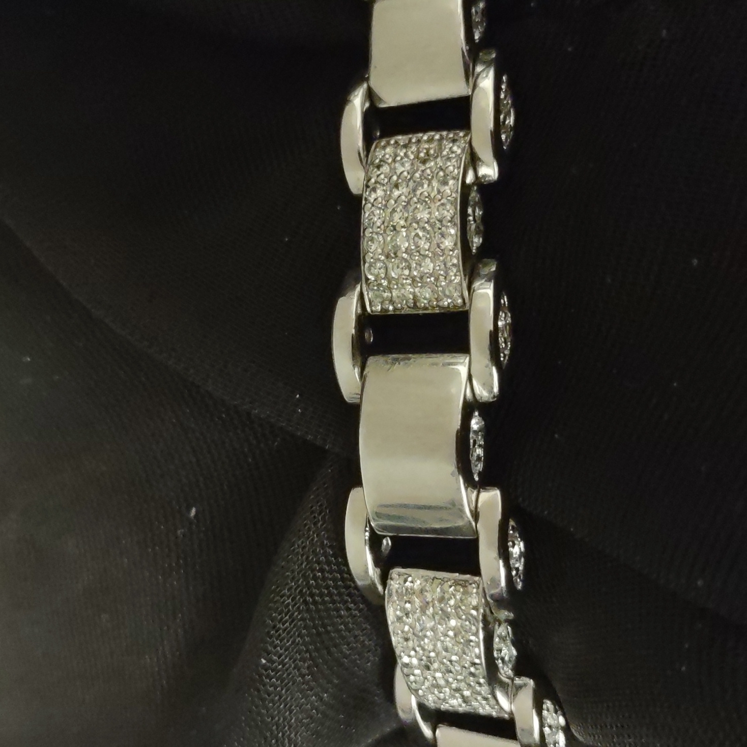 Men Or Women Silver And Pave Cz Chunky Alternating Link Bracelet